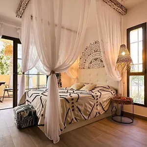 The Hut - Apartment